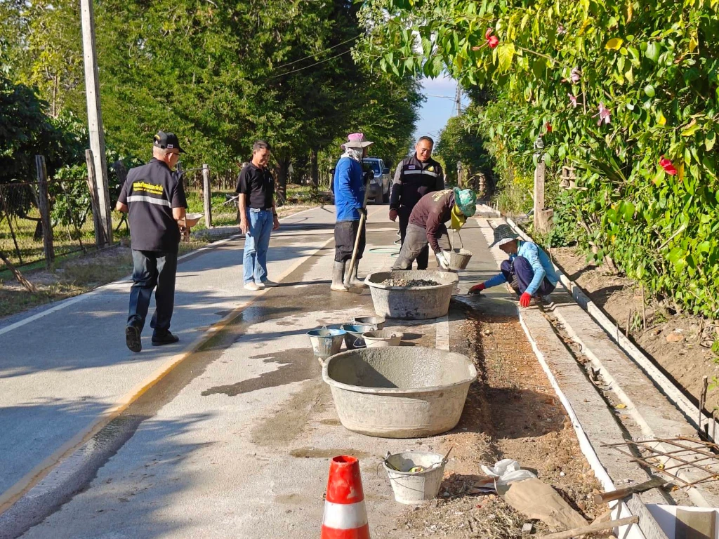 ลงพื้นที่ติดตามโครงการปรับปรุงรางระบายน้ำคอนกรีตเสริมเหล็กสายบ้านลุงนงค์ หมู่ที่ 5 บ้านปางส้าน
