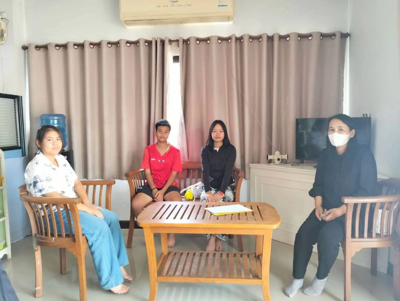 รับเช็คงบเงินอุดหนุนสภาเด็กและเยาวชนตำบล/เทศบาล ประจำปี 2569 ณ บ้านพักเด็กและครอบครัวจังหวัดลำพูน